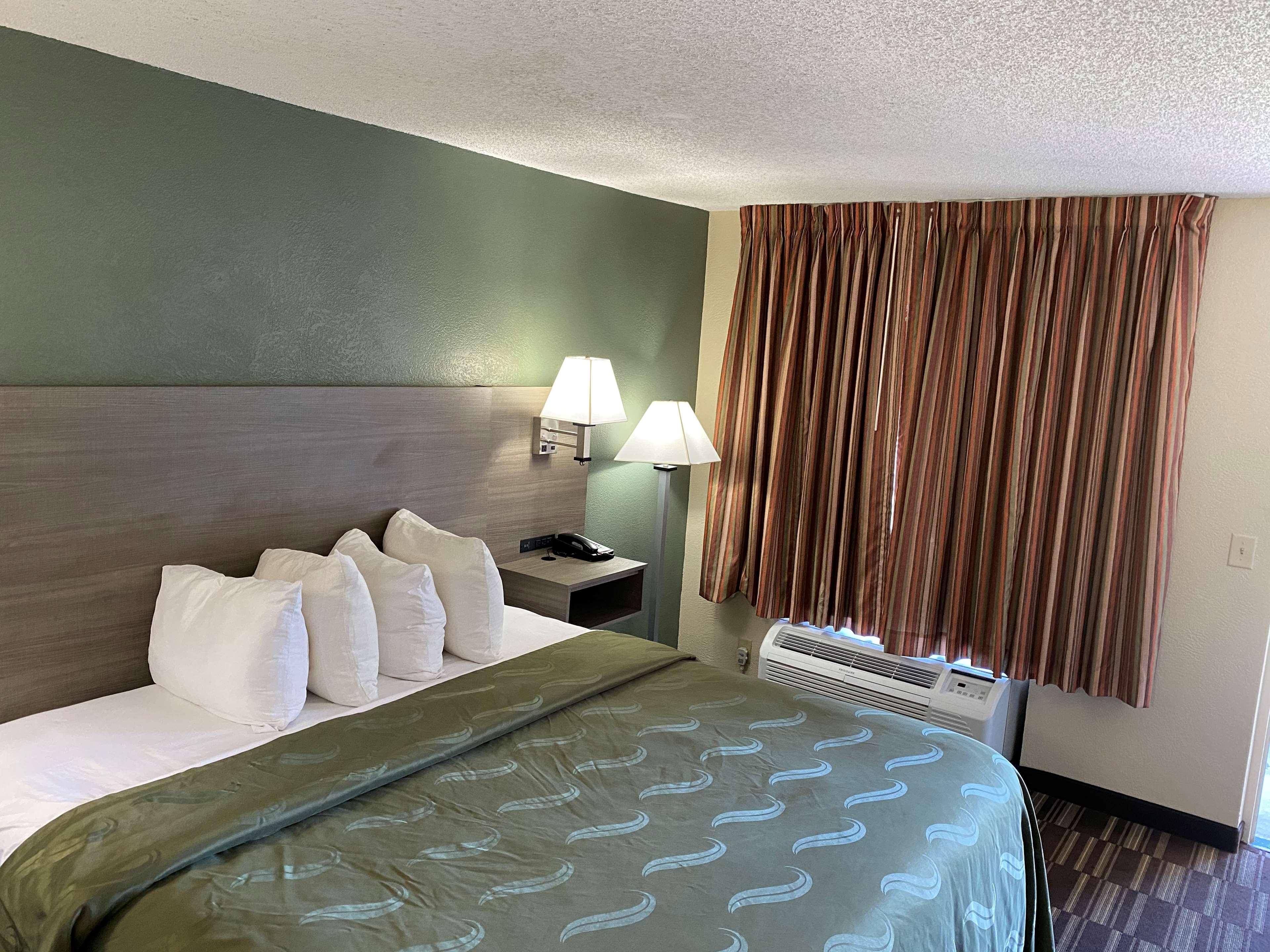 Quality Inn Fort Pierce Exteriör bild