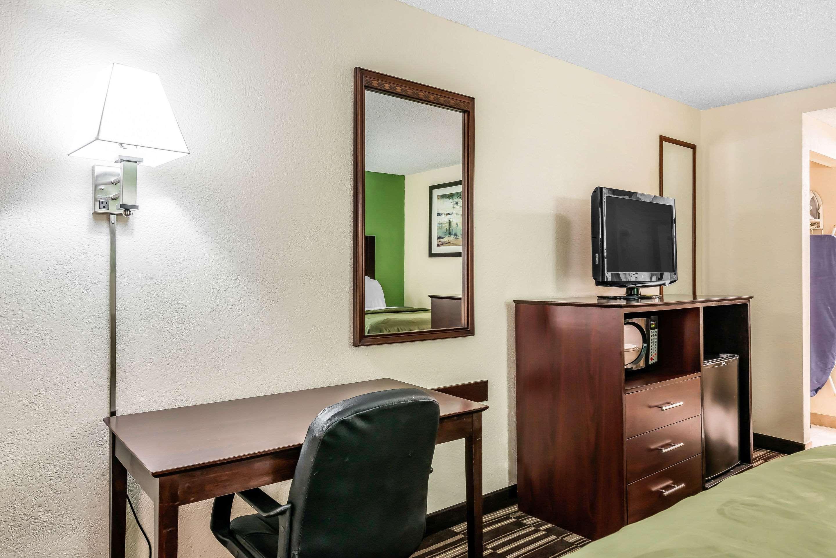 Quality Inn Fort Pierce Exteriör bild