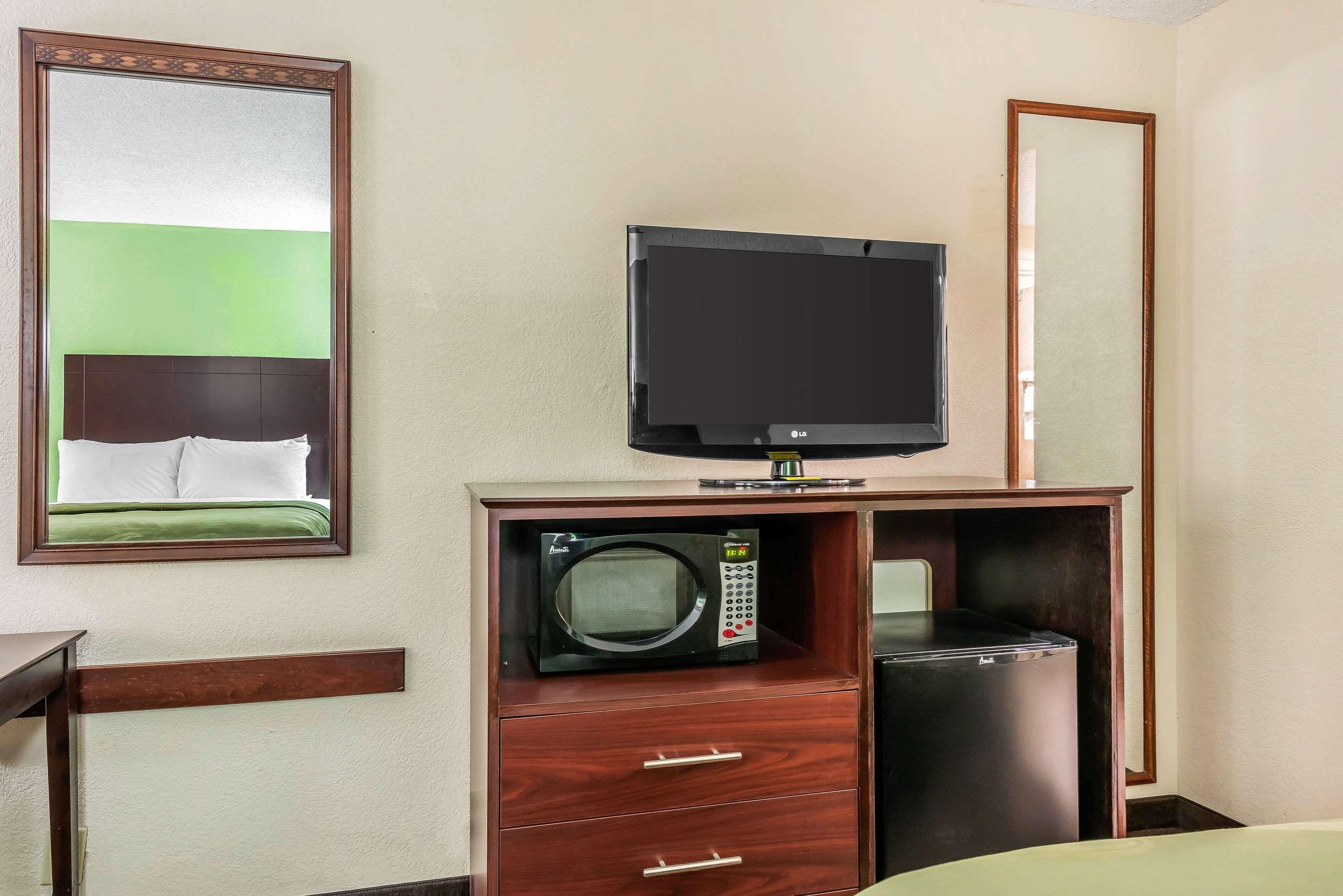 Quality Inn Fort Pierce Exteriör bild